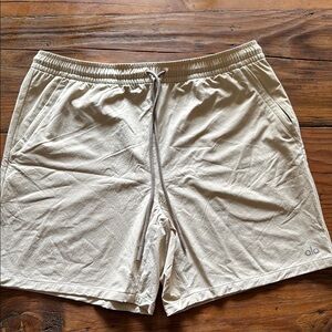Alo Cream/Beige Shorts- Sample, one of a kind. brand new